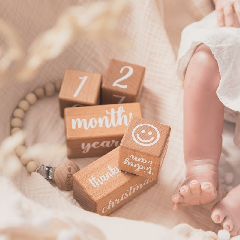 Baby Month Milestone Card